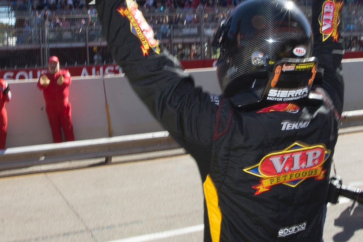 SVG wins the Clipsal 500!