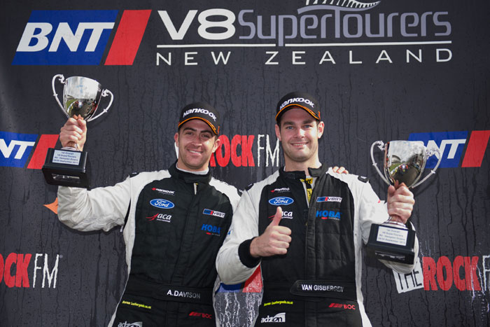Persistence rewards SVG and Davison at Hampton Downs