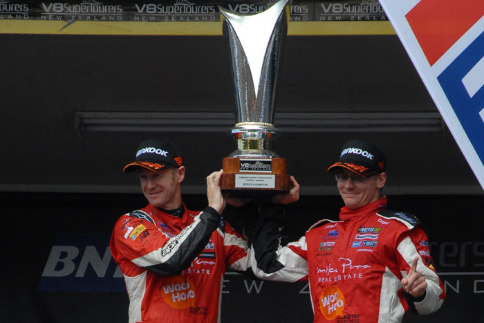 Murphy pairs with Perkins for third successive V8ST enduro campaign