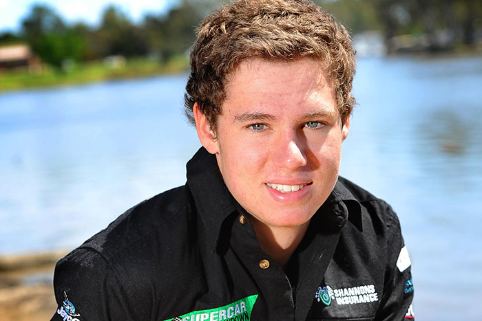 Rising Aussie stars returns to V8ST with new partner