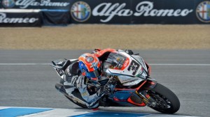 wsbk_race2_hl_melandri_action_big