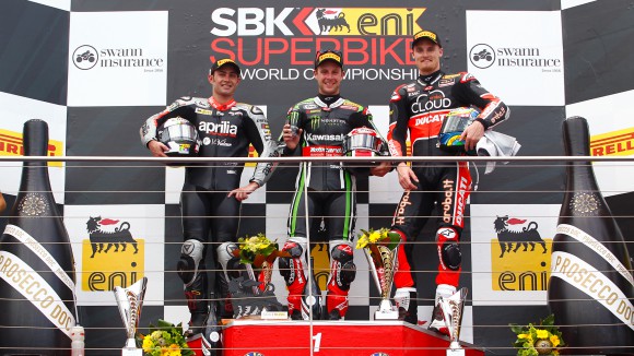 Thrilling WSBK season opener goes to Rea