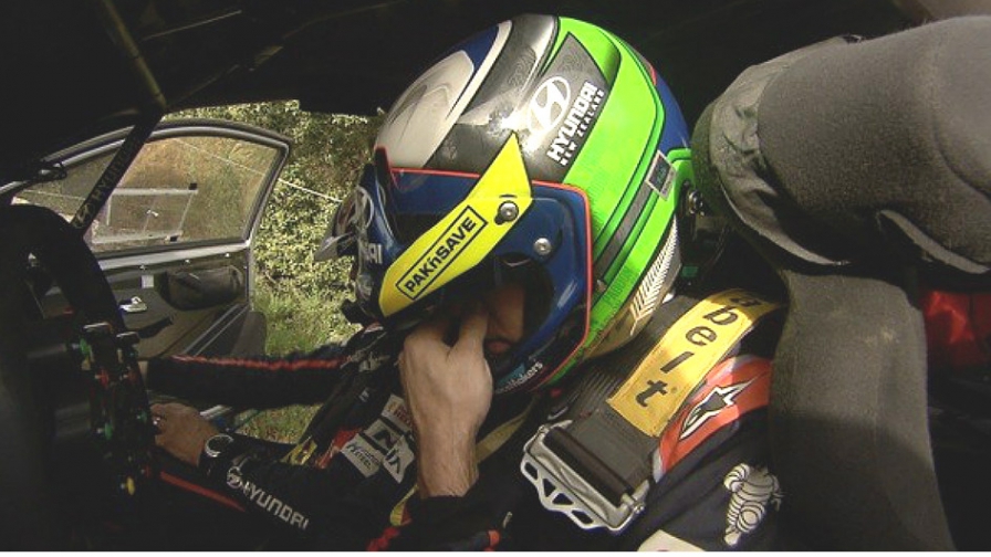 Rock strike breaks gearbox and curtails Paddon’s charge