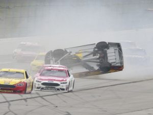 635977207751922254-2016-05-01-Talladega10