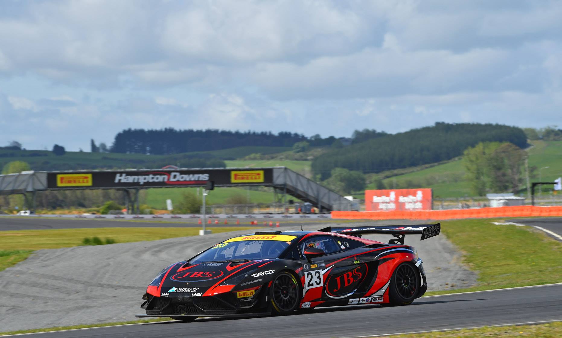 Russell Lamborghini claims inaugural Hampton Downs 101 pole