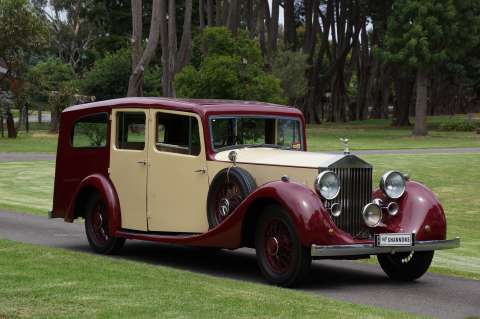 no reserve  Spirit of Ecstasy at auction
