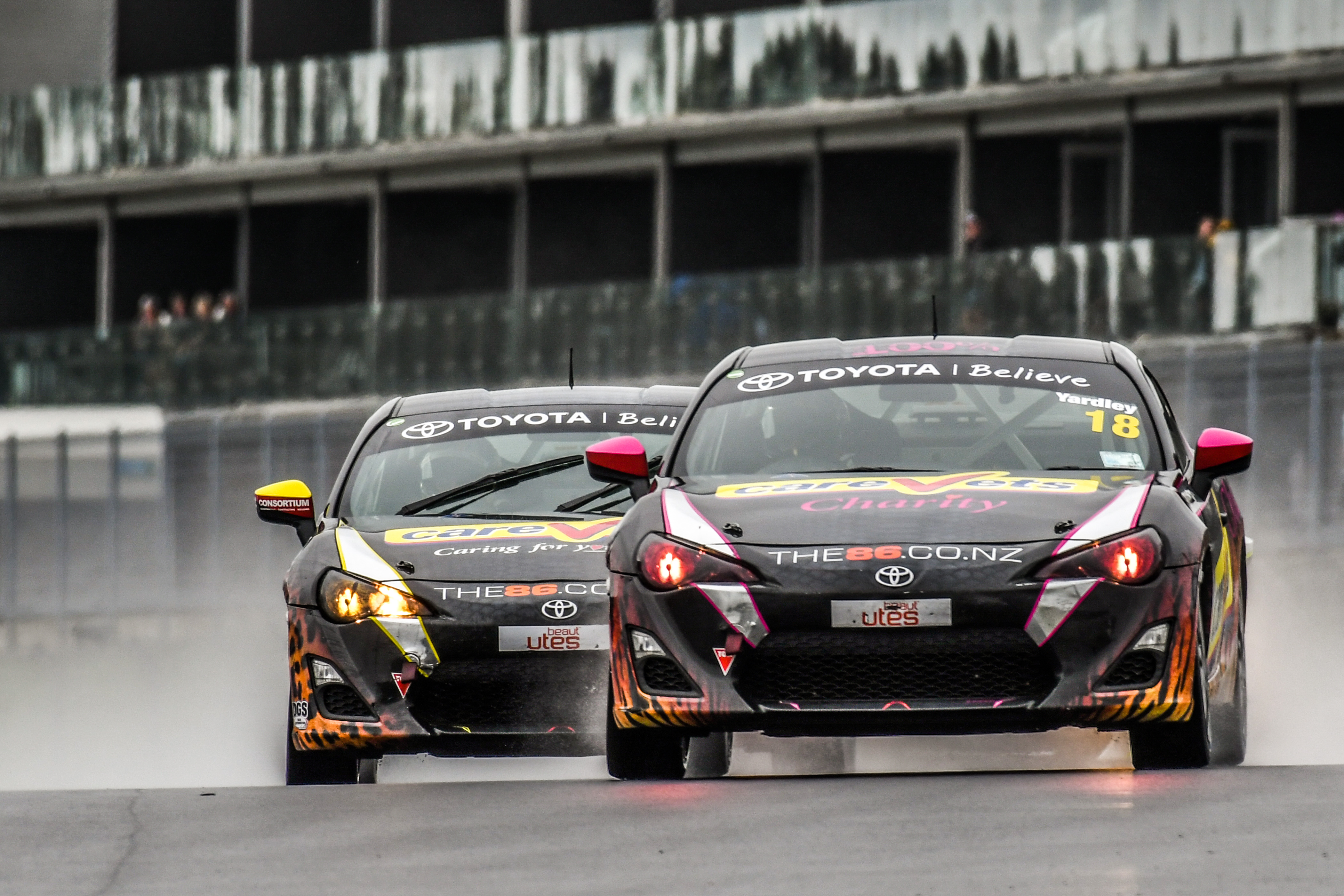 Team mates Yardley and Milligan deliver Toyota 86 Championship result